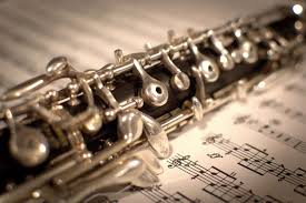 Cinco nosotros Abrumar El sonido penetrante del Oboe - Unión Musical Porteña